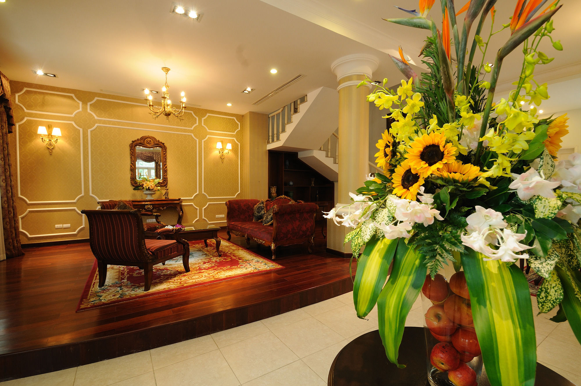 Hotel Toki Saigon And